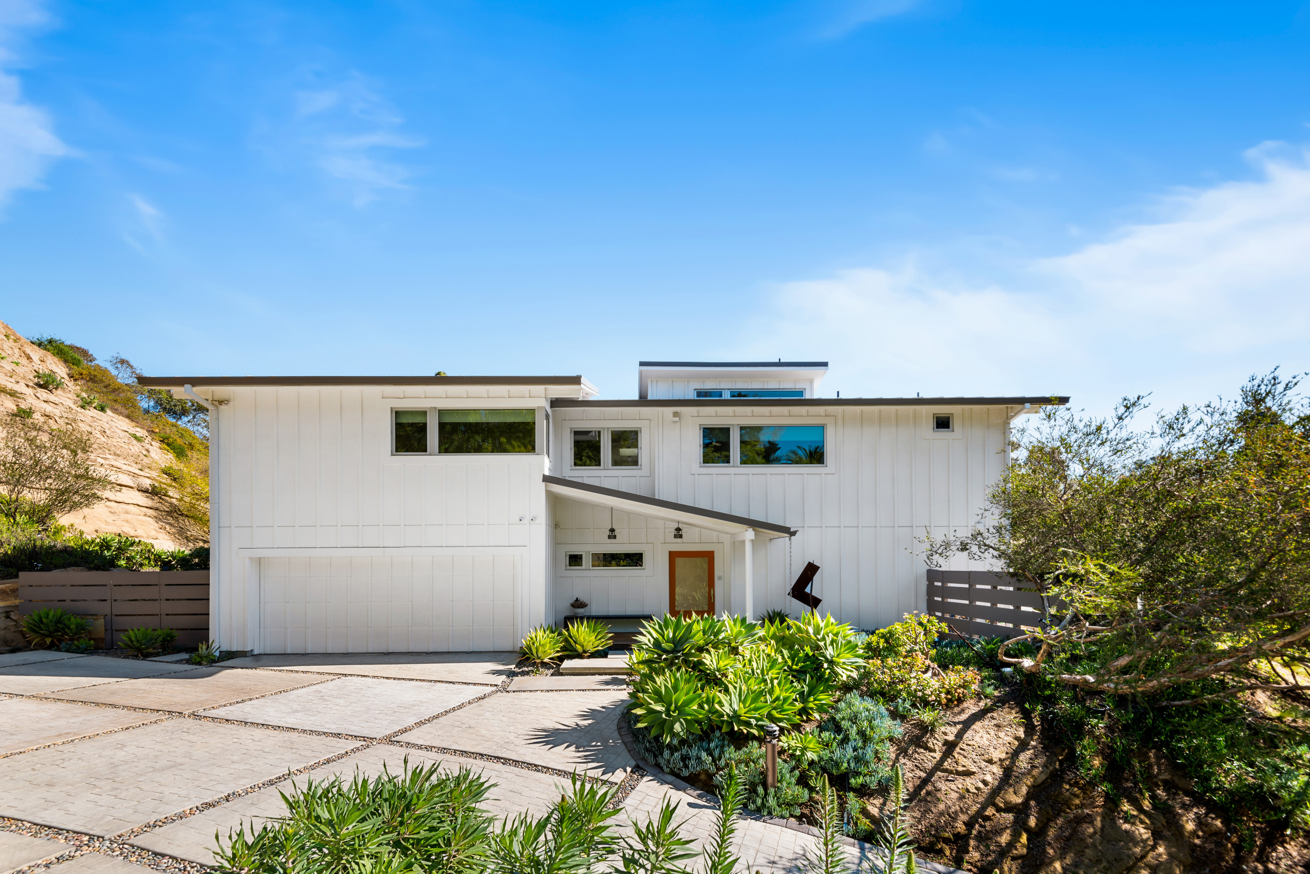 bel air R house — photograph 2