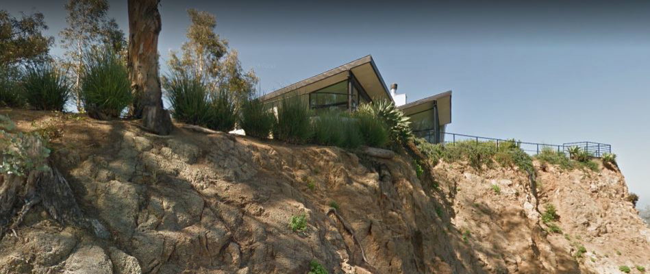 hollywood hills M house — photograph 1