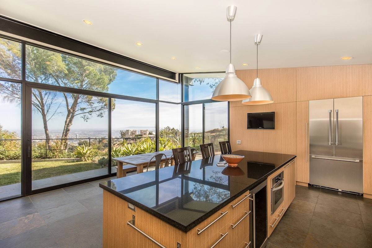 hollywood hills M house — photograph 5