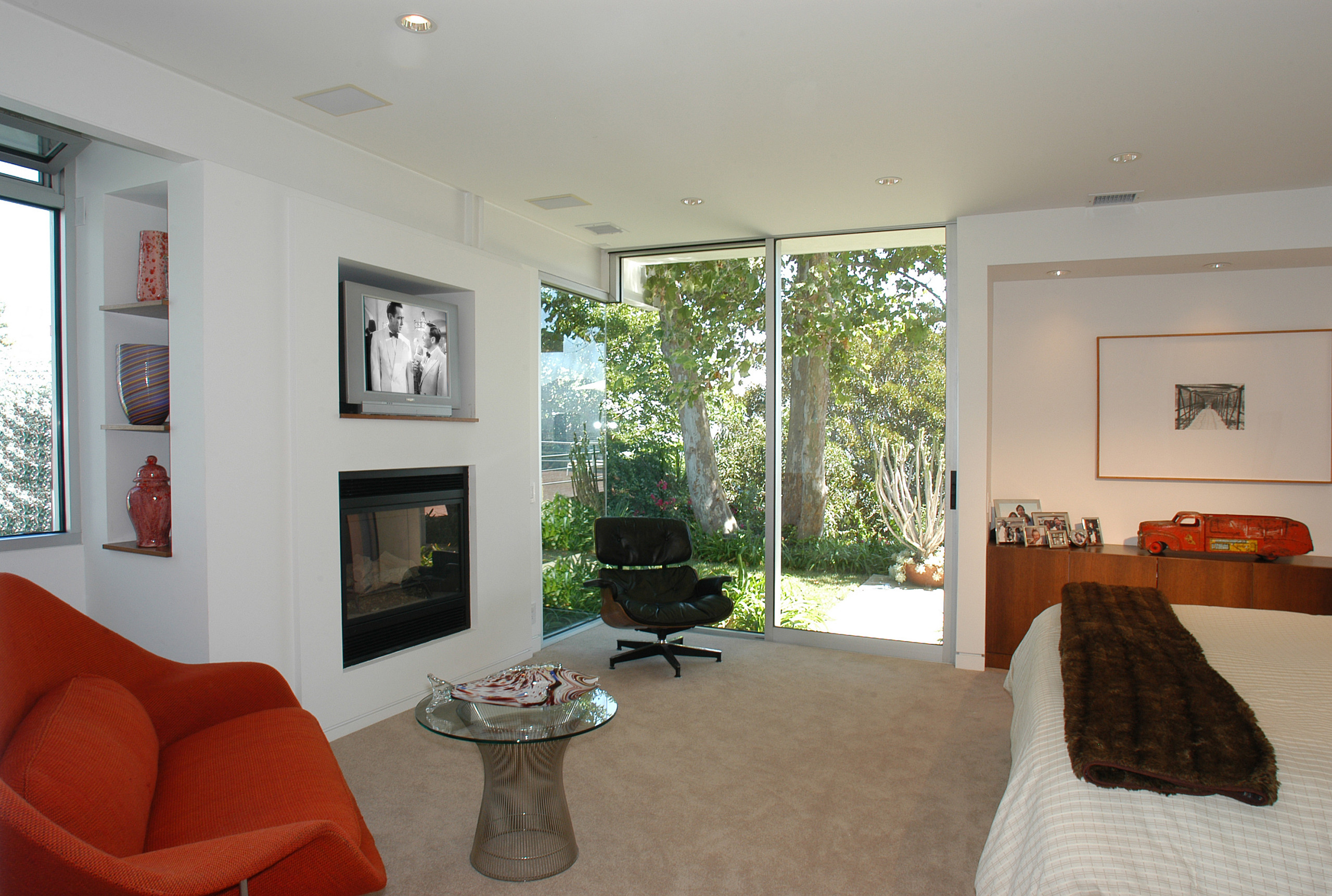 studio city G house — photograph 5